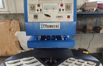 Automatic hing-speed suction sealing machine